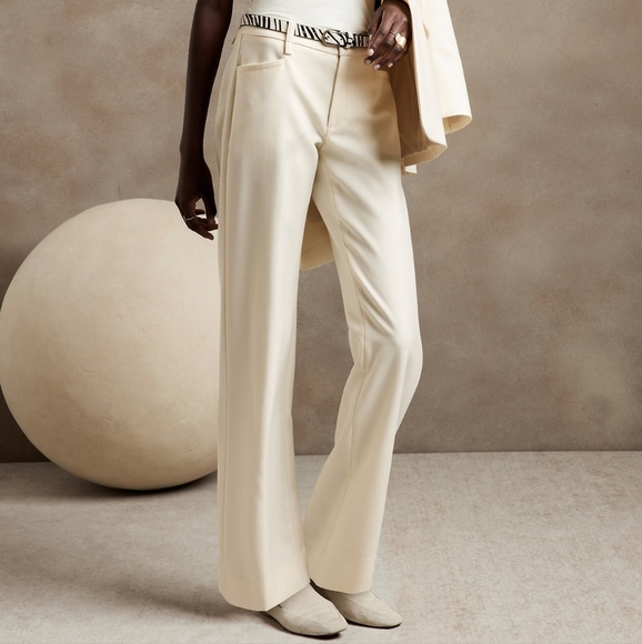 NWT Banana Republic Transition Cream Lido Italian Wool Straight Leg Pants